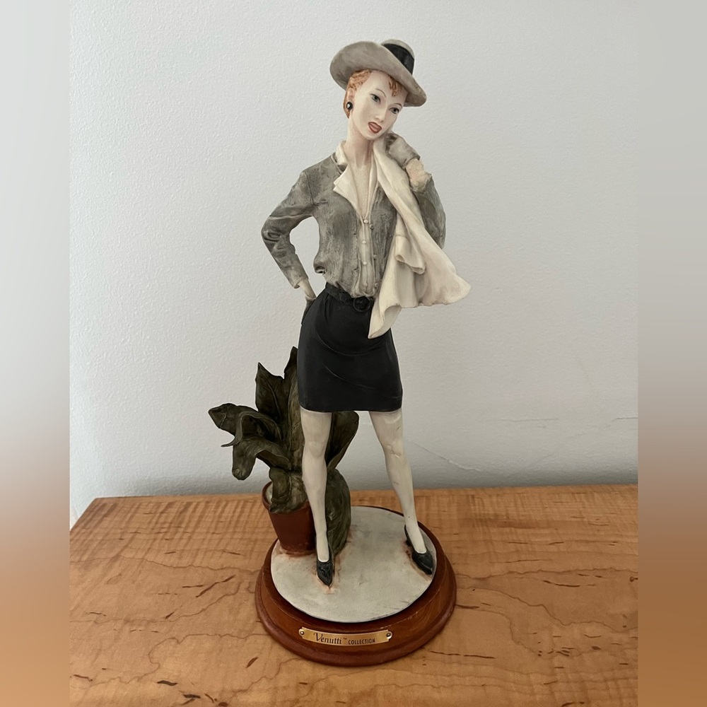 Vintage  La Vie Lady Adielle Detailed Hand Painted Sculpture